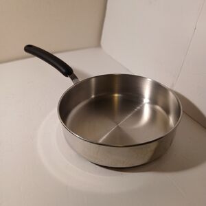 Meyer Bella Cuisine 10" Deep Skillet Fry Pan Stainless Steel Raised Bottom